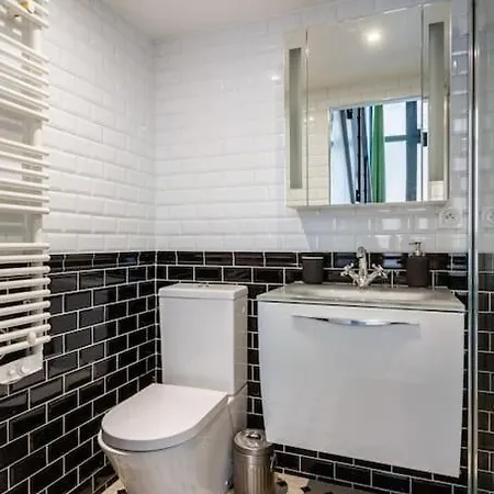 Apartment Casa Blanca Paris